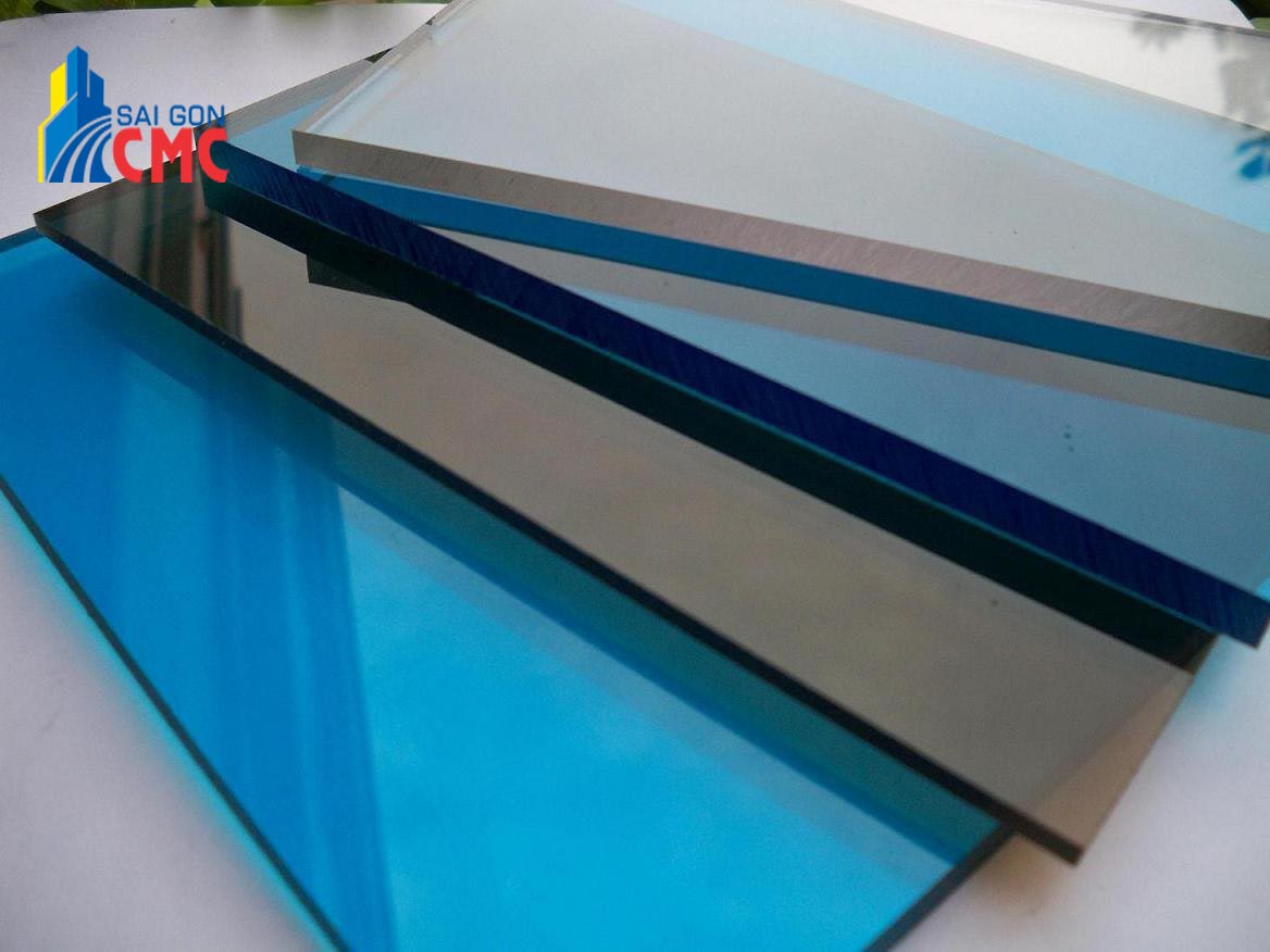 Tôn nhựa không sóng đặc ruột