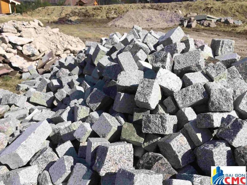 Phân loại các loại đá xây dựng phổ biến hiện nay - Đá hộc