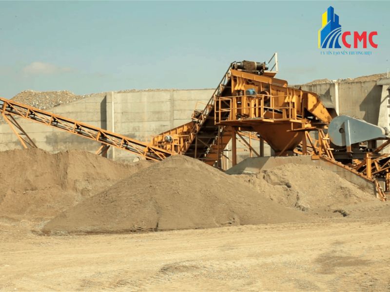 Giá cát trên thị trường hiện nay có sự dao động tùy theo loại cát, khu vực giao hàng và thời điểm