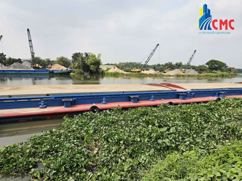 CMC cung ứng bằng sà lan công suất lớn cho các đại dự án