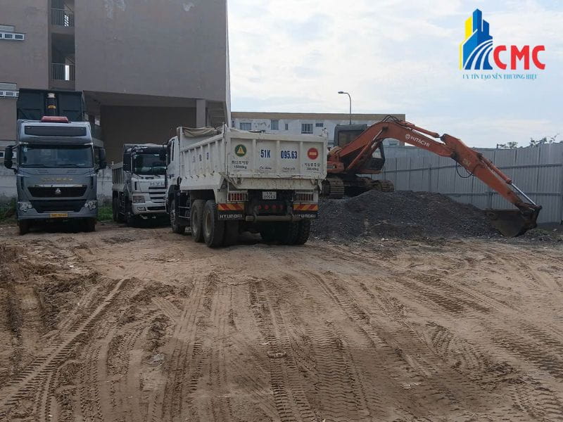 CMC sở hữu đội xe ben, xe đầu kéo hùng hậu sẵn sàng cung cấp đúng tiến độ