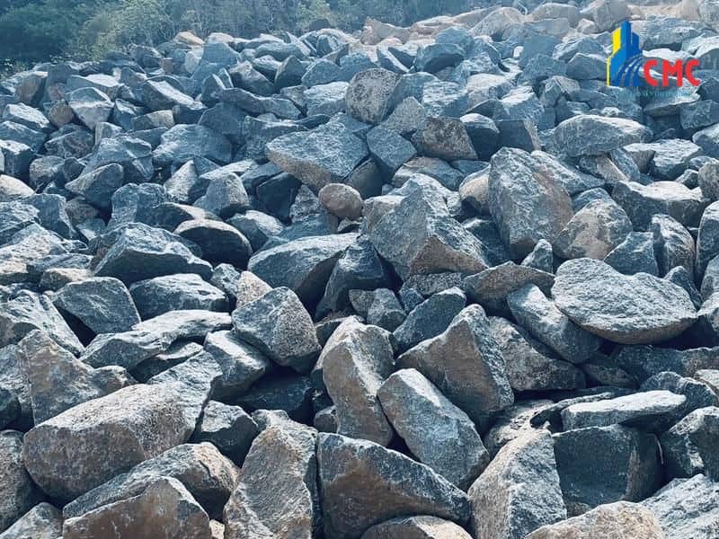 Bảng giá đá hộc mới nhất hiện nay tại TP.HCM và khu vực lân cận